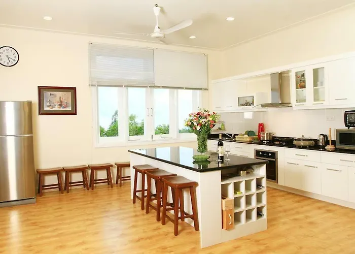 Sea Pear Apartment